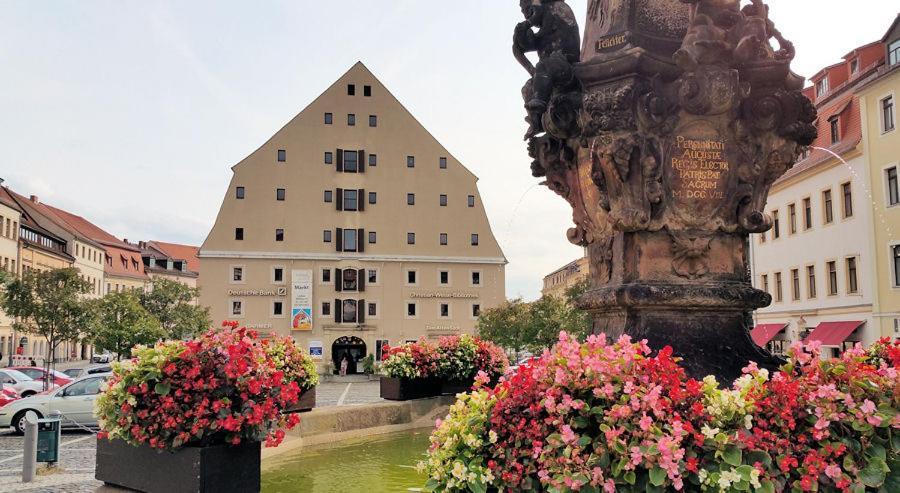 Hotel Schwarzer Baer تسيتاو المظهر الخارجي الصورة